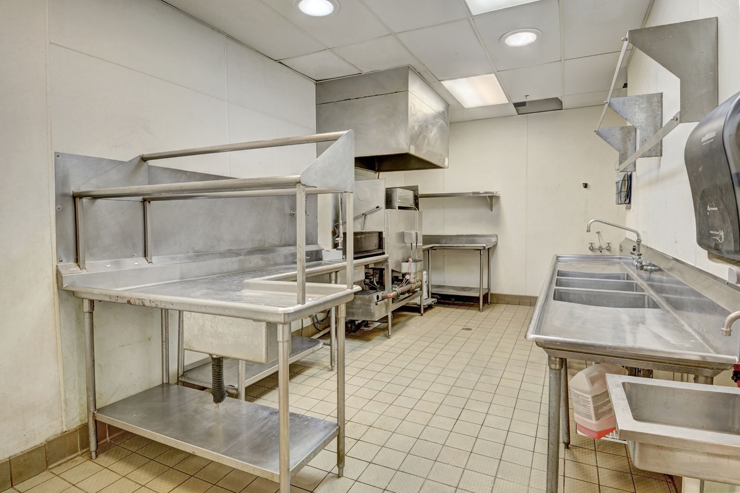 Restaurant For Lease